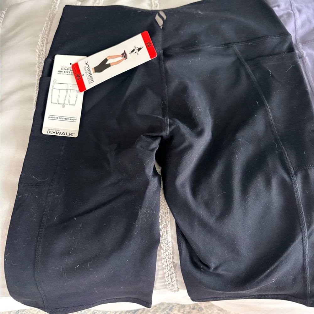 NWT Skechers Athletic Shorts Purple and Black Performance Wear - Picture 2 of 3